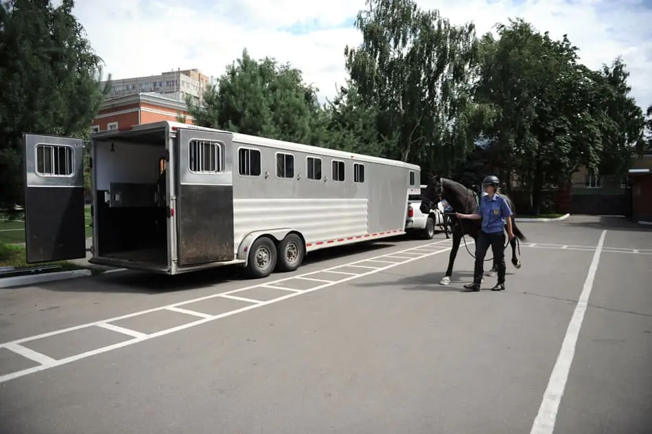 horse trailer walkaround